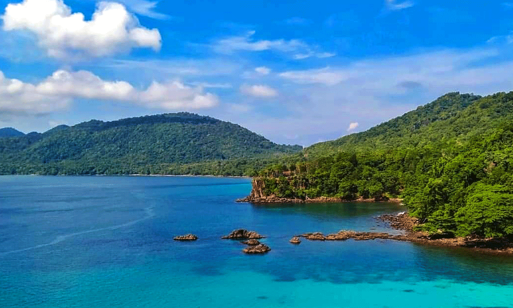 Tempat Wisata Sabang Gua Sarang